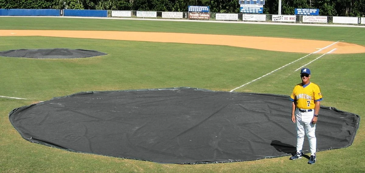 Aer-Flo WWV1830, 30' diam. Wind Weighted Mound/Homebase Tarp, 126 lbs 1 Aer-Flo WWV1830, 30' diam. Wind Weighted Mound/Homebase Tarp, 126 lbs