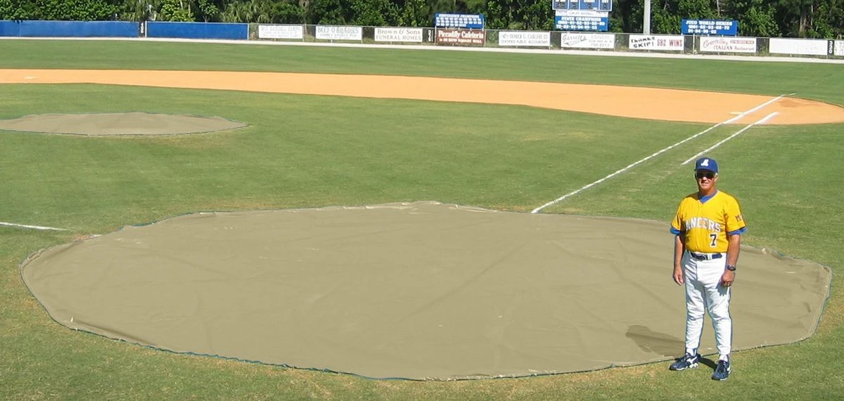 Aer-Flo WWV1830, 30' diam. Wind Weighted Mound/Homebase Tarp, 126 lbs 17 Aer-Flo WWV1830, 30' diam. Wind Weighted Mound/Homebase Tarp, 126 lbs - Image 17