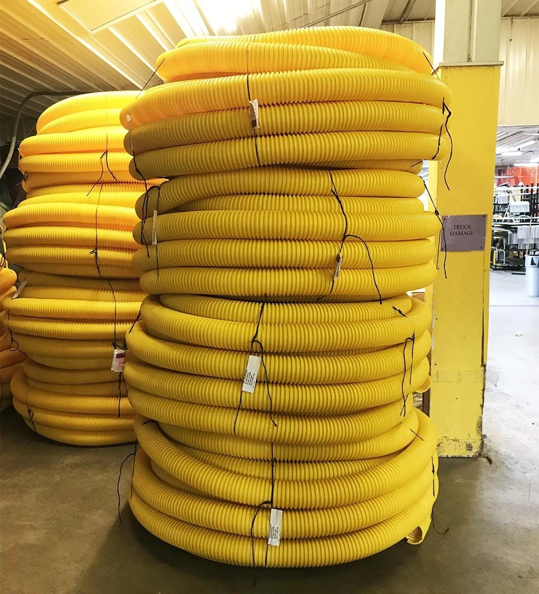 Aer-Flo PlastiCap 250' Fence Top Protector Yellow 2 Aer-Flo PlastiCap 250' Fence Top Protector Yellow - Image 2