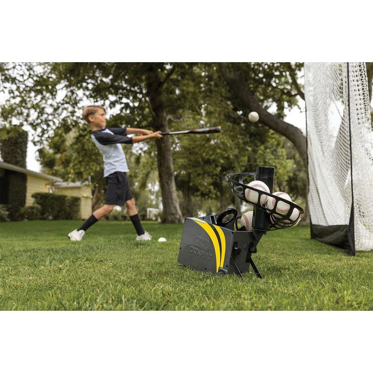 SKLZ Catapult Soft Toss Machine 4 SKLZ Catapult Soft Toss Machine - Image 4